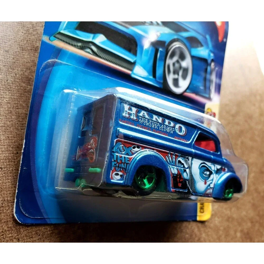 2003 Hot Wheels STEEL PASSION Blue CRAZED CLOWNS Hando DAIRY DELIVERY #1/5 1:64